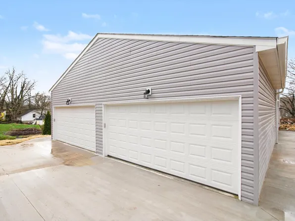 190 Powers #2 & 1, Aurora, IN 47001