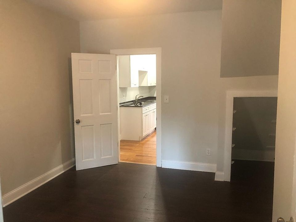 1st image of 60 Albany St #2