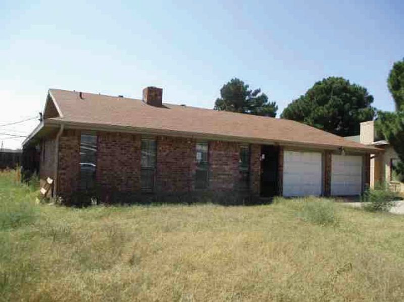 1st image of 39 Corona Cir