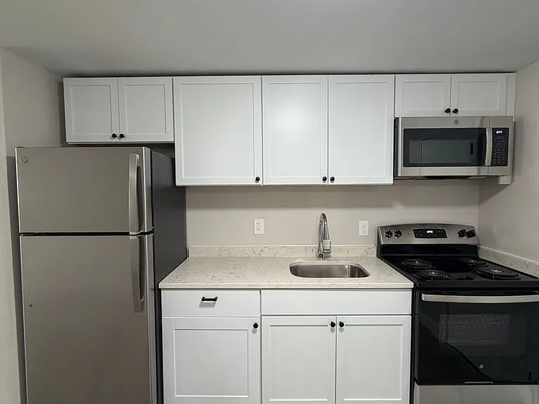 Willard Street Apartments offers the perfect location, with easy access to all major Highways 495... — Photo 10