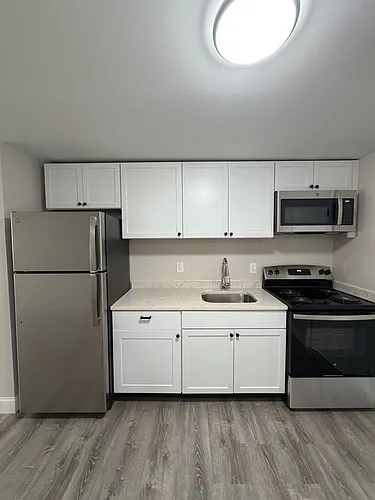 Willard Street Apartments offers the perfect location, with easy access to all major Highways 495... Photo 1
