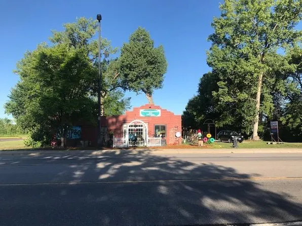 141 Babcock Blvd W, Delano, MN 55328