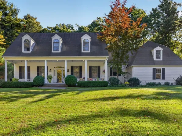 114 Martin St, Rehoboth, MA 02769