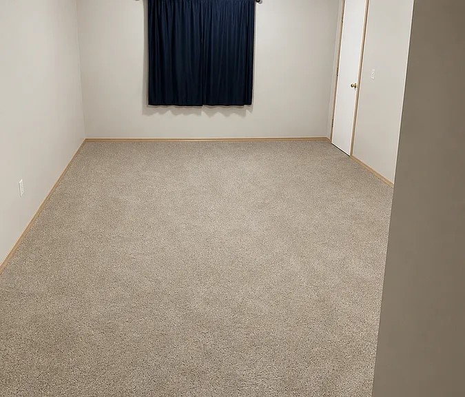 210 Valley Dr — Photo 12