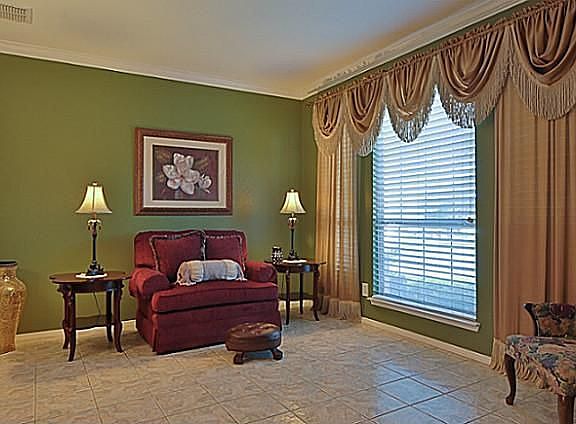 5th image of 8404 Ontario Dr