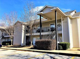 1786 N Gregg Ave APT 8, Fayetteville, AR 72703