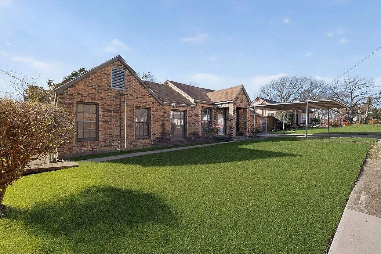 3 bed, 1524 sqft, $2,299 — Photo 2