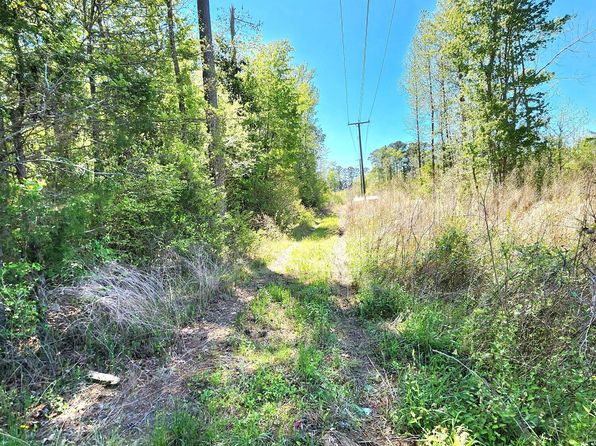 305 Clyde Avenue, Aulander, NC 27805