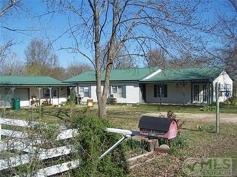 4th image of 439 County Road 1307