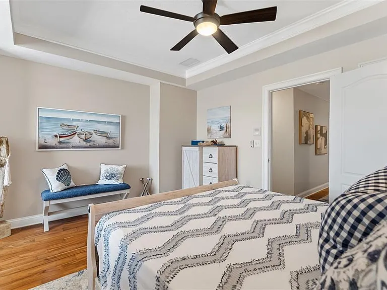 6420 Sunset Bay Cir — Photo 41