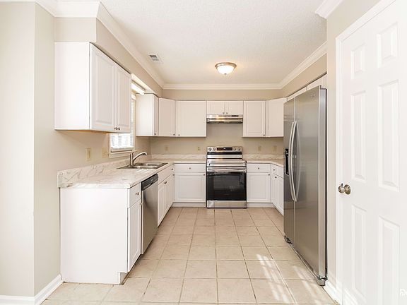 3rd image of 100 Buena Vista Ave