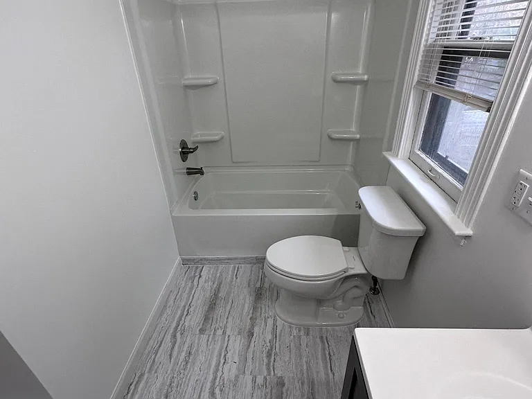 2232 Hillside Ave — Photo 8