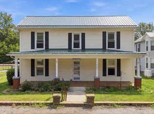 14593 Church St, Eagle Rock, VA 24085