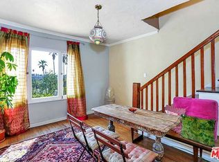 3143 Ettrick St, Los Angeles, CA 90027