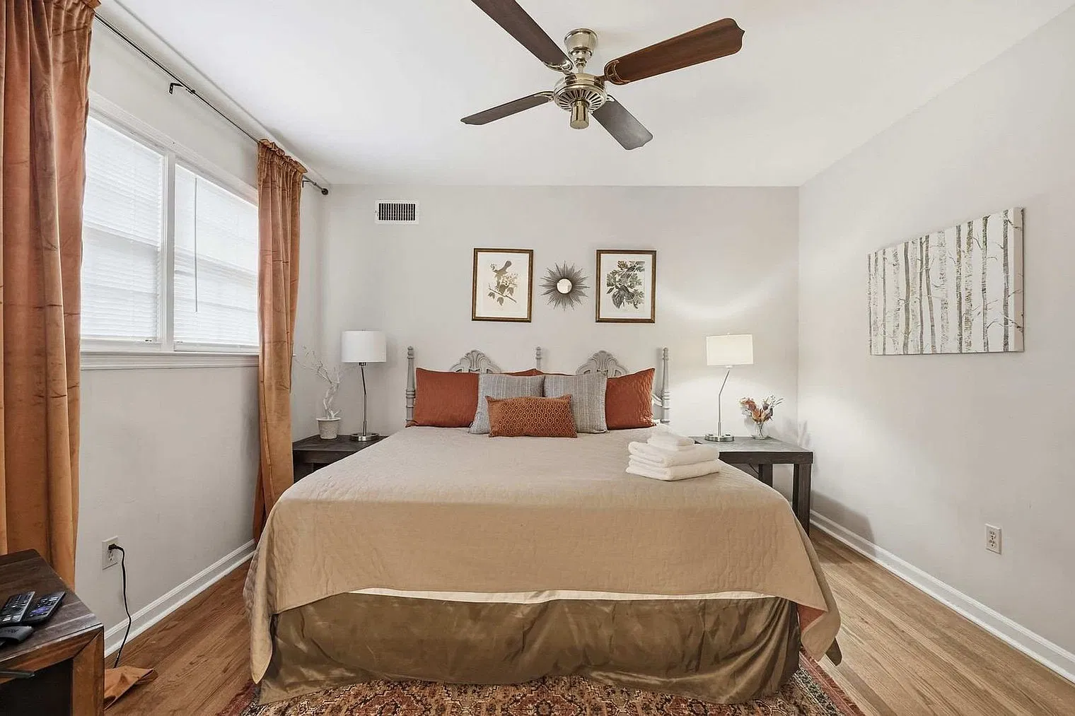 11 bed, 6.0 bath, 1894 sqft, $18,296 — Photo 4