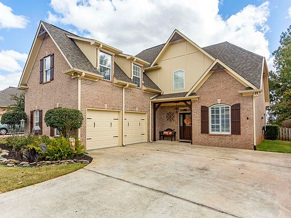 3rd image of 8685 Highlands Dr