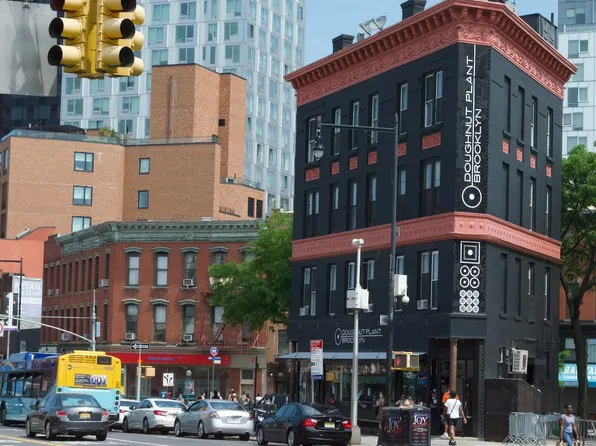 49 Saint Marks Avenue image 17 of 21