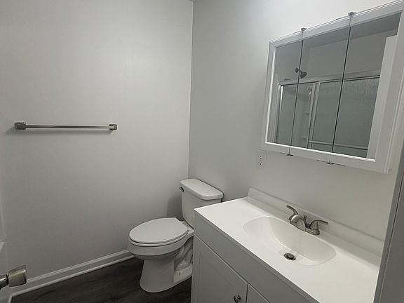2nd image of 83 Hope Ln
