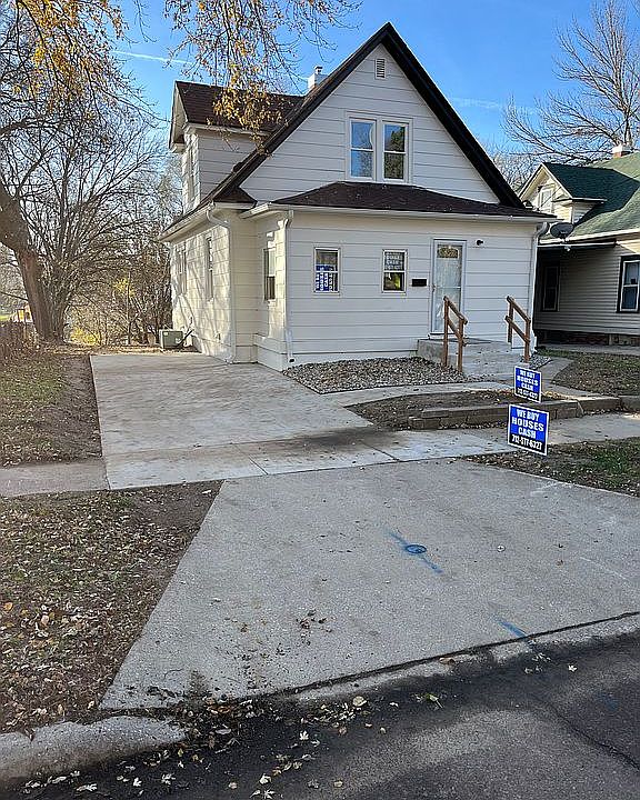 1st image of 1914 Villa Ave