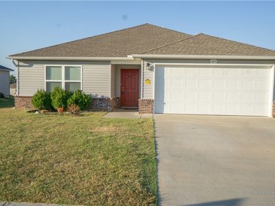 405 W Fitchberg St, Siloam Springs, AR, 72761