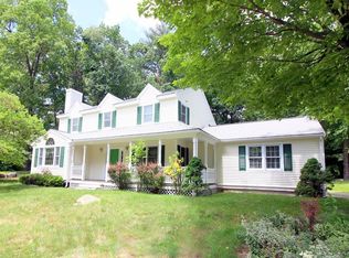 2 Meadow Ln, Maynard, MA 01754