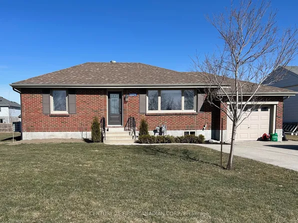 33374 Richmond St, Lucan Biddulph, ON N0M 2J0