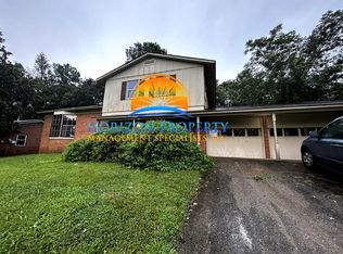 2807 Hester Ln NW, Huntsville, AL 35810