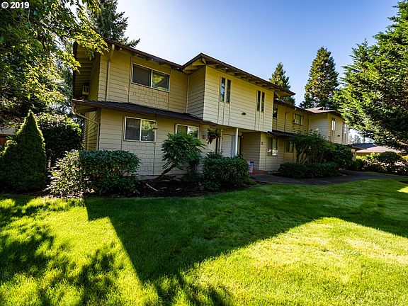 2nd image of 13600 NE 18th St APT 17