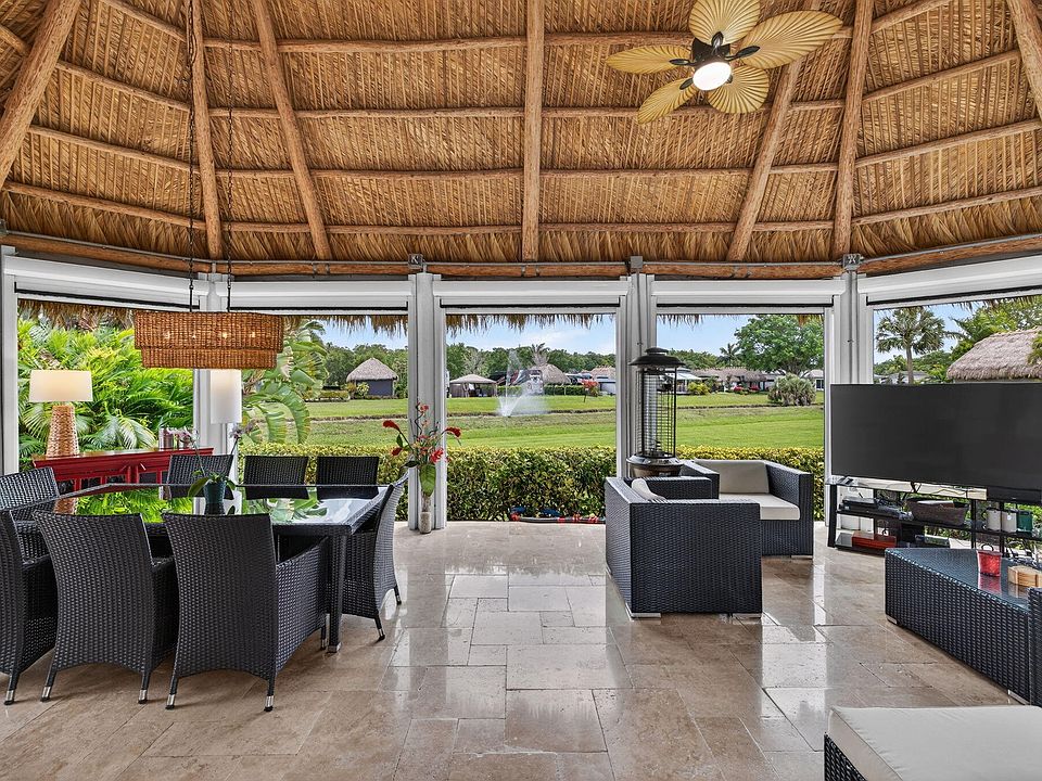 1st image of 382 Sundial Cir