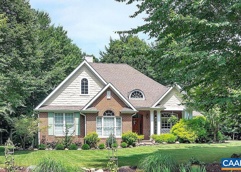 1st image of 11 Teaberry Ct