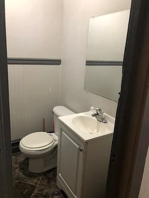 Studio, 550 sqft, $975 — Photo 4