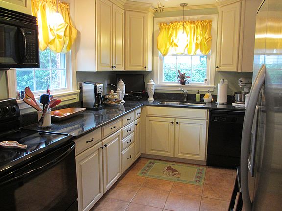 Renovated kitchen 