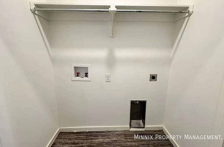 2104 N Avenue J #A — Photo 16