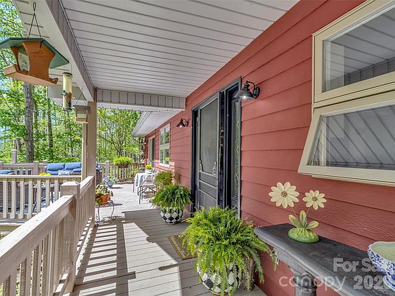 2nd image of 211 Rustic Rd
