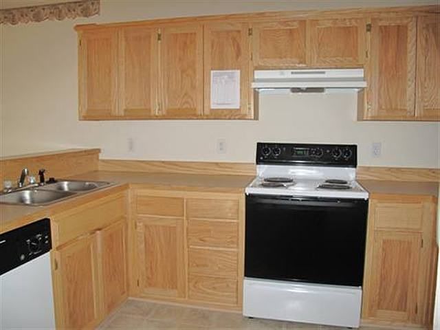2nd image of 1121 N Mart Way Dr #109