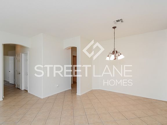 4th image of 13804 W Caribbean Ln
