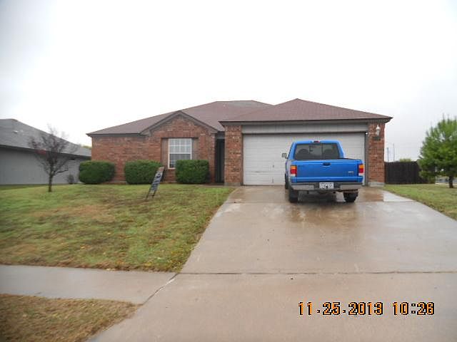 1st image of 5002 Glenoak Dr