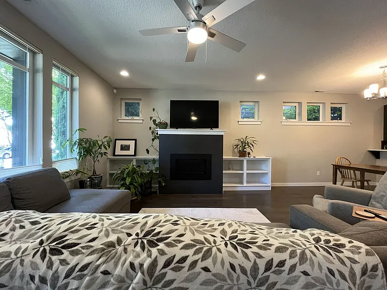 11393 SW Barber St — Photo 14
