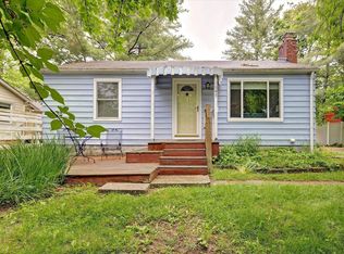 1005 E Maxwell Ln, Bloomington, IN