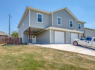 3305 Francis Dr, Fort Worth, TX 76116