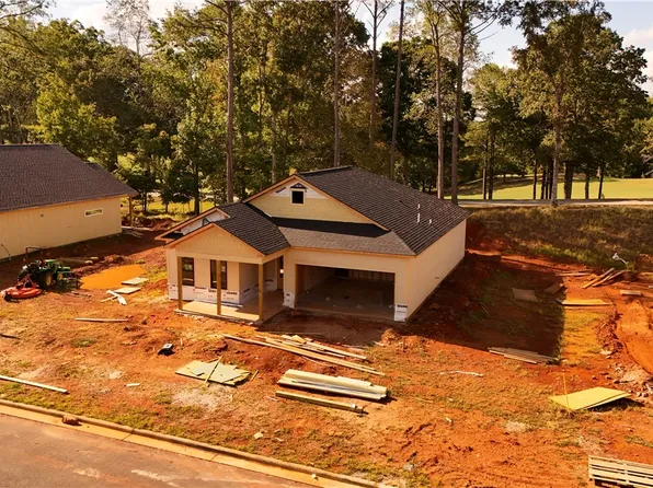 115 Janes Way, Dadeville, AL 36853