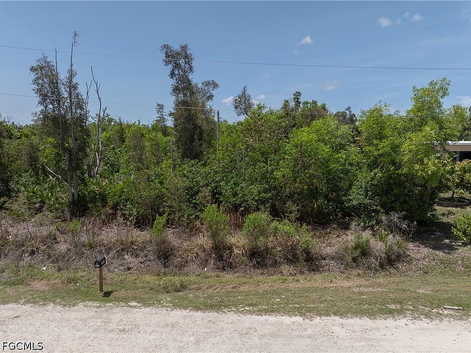 1st image of 5951 Royal Okley Ln