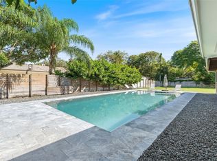 8121 SW 97th Ter, Miami, FL 33156