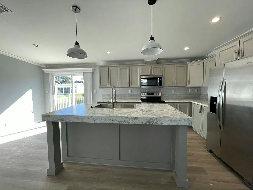 2 bed, 2.0 bath, 1380 sqft, $1,550 — Photo 3