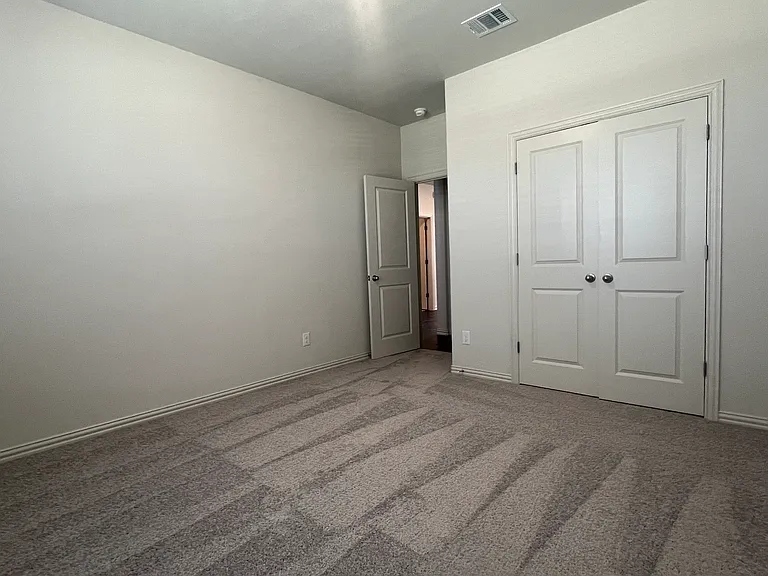 16108 Hidden Cove Dr — Photo 15