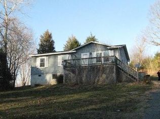 575 Arch Mill Rd, Buchanan, VA 24066