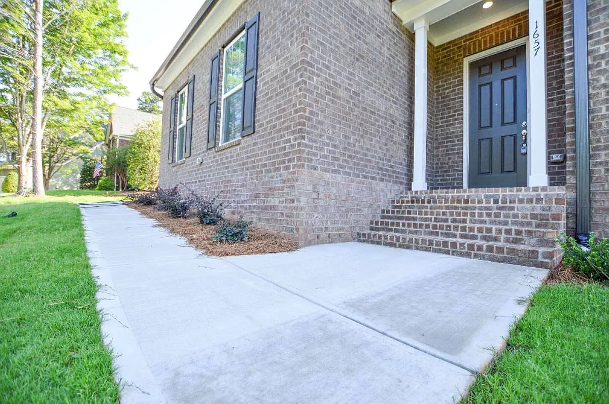 1657 Scotch Pine Lane in Fort Mill, SC 29708 — Photo 4