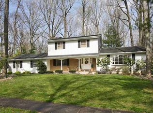 245 Dawes Rd, North Brunswick, NJ 08902