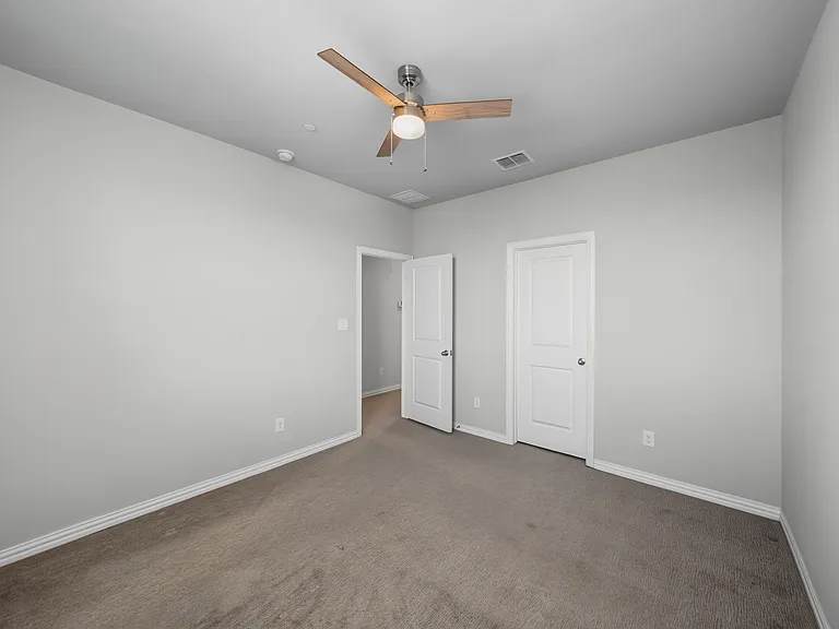 7513 Sunset Blvd — Photo 15