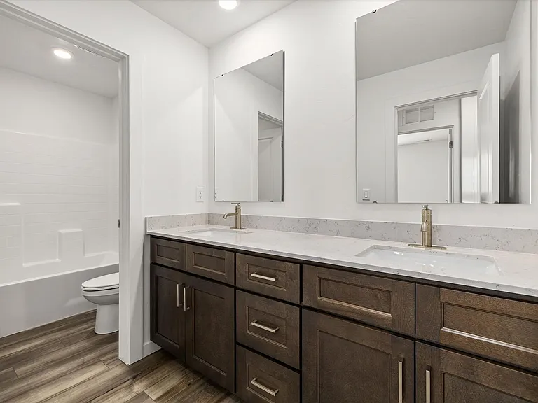 1845 N Black Cyprus Ave — Photo 22